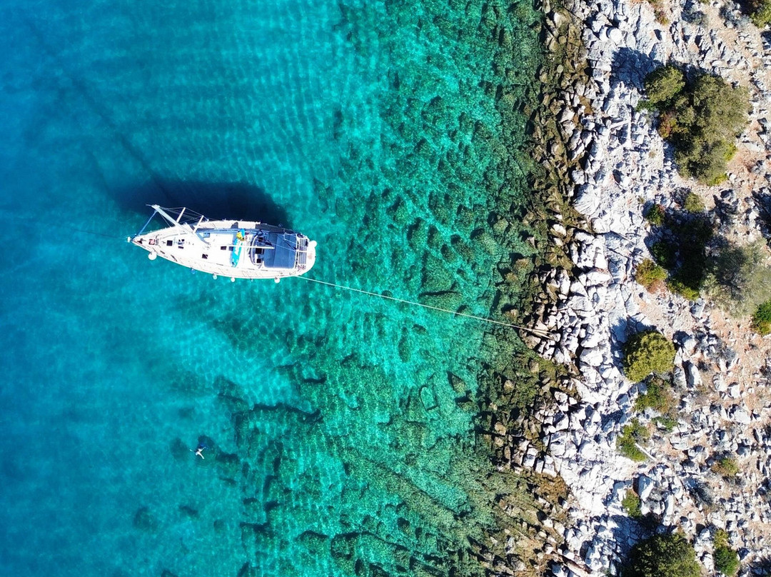 Alegria Yachting Sailing Trips-阿里莫斯必去景点