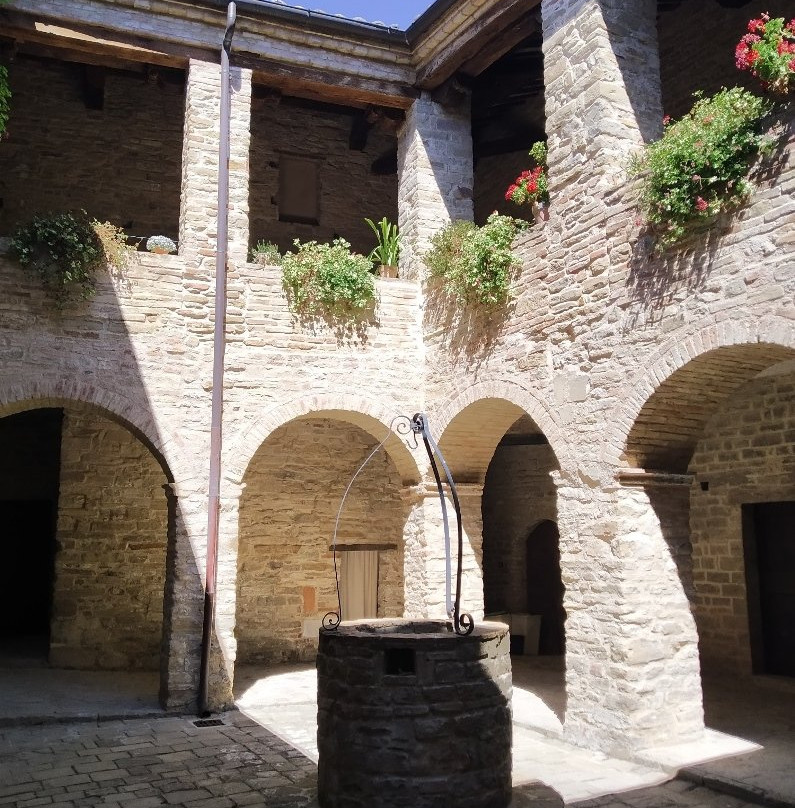 Abbazia del Beato Angelo-Cupramontana必去景点