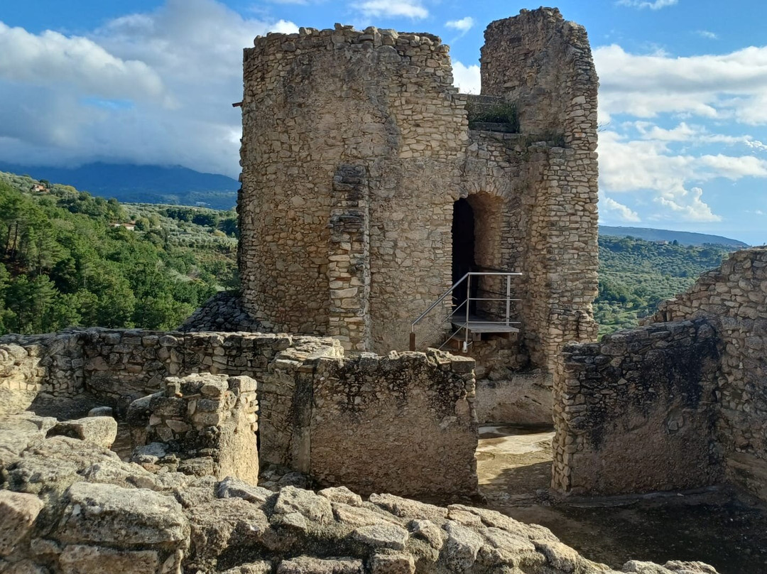 Castello Medioevale Cleto-Cleto必去景点