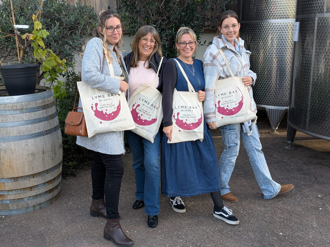 Lyme Bay Winery-Axminster必去景点