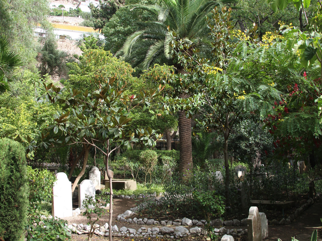 Trafalgar Cemetery-直布罗陀必去景点