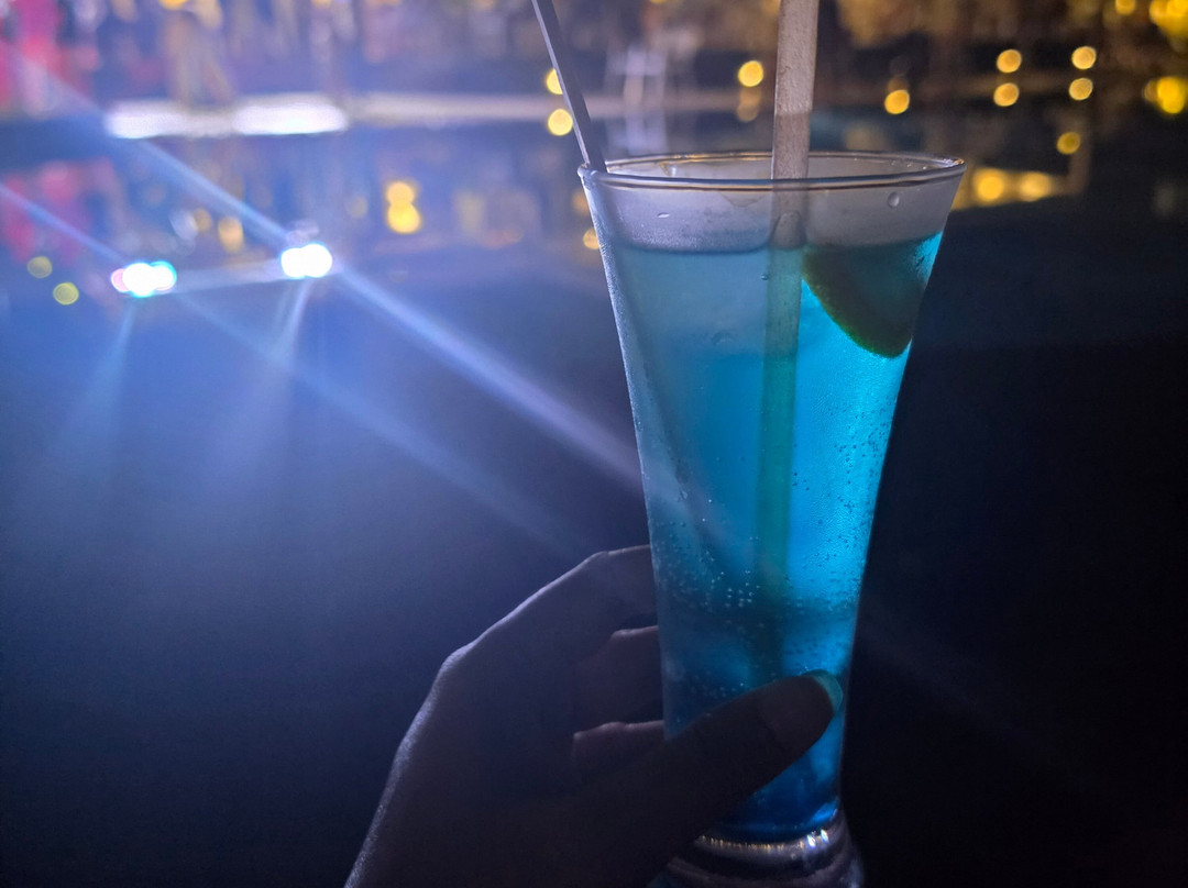 毛里莎比奇科默水疗度假酒店主图