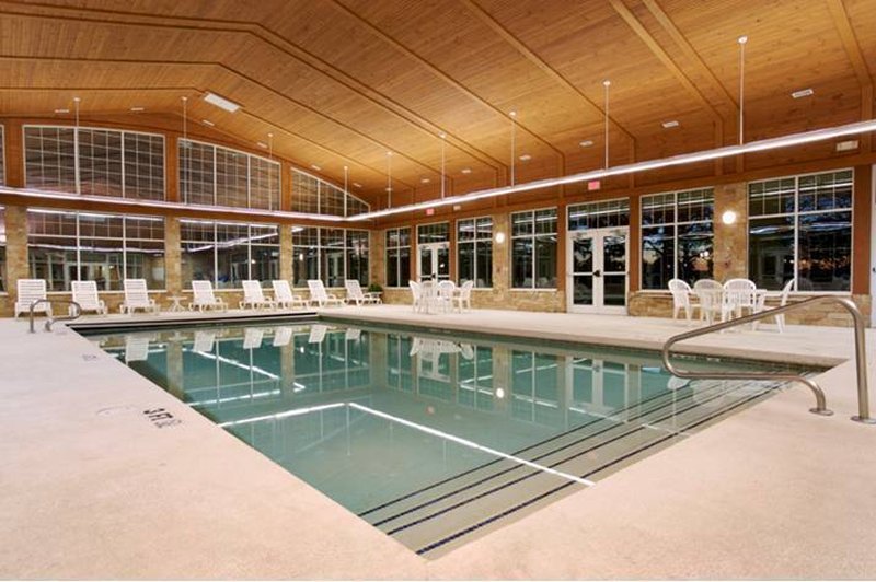 Swan Lake Resort-官方