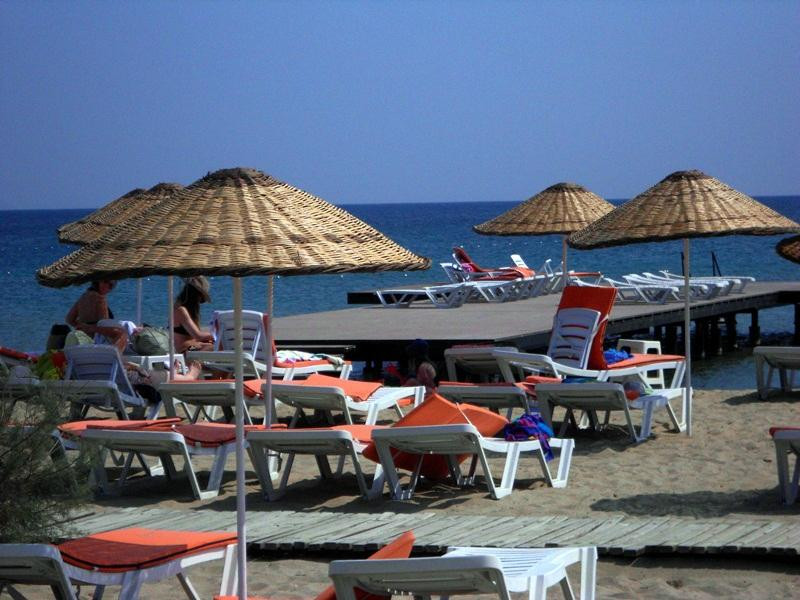 Aytas Hotel