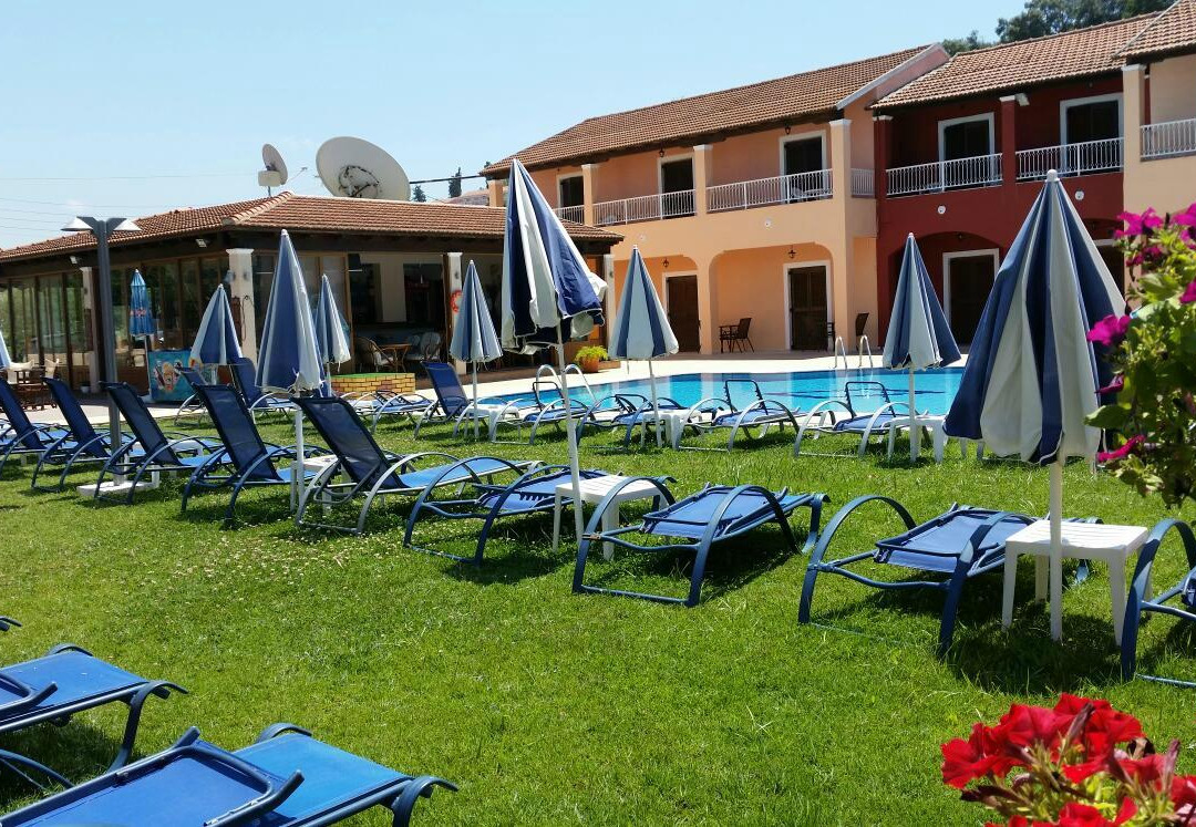 Koursaros Apartments