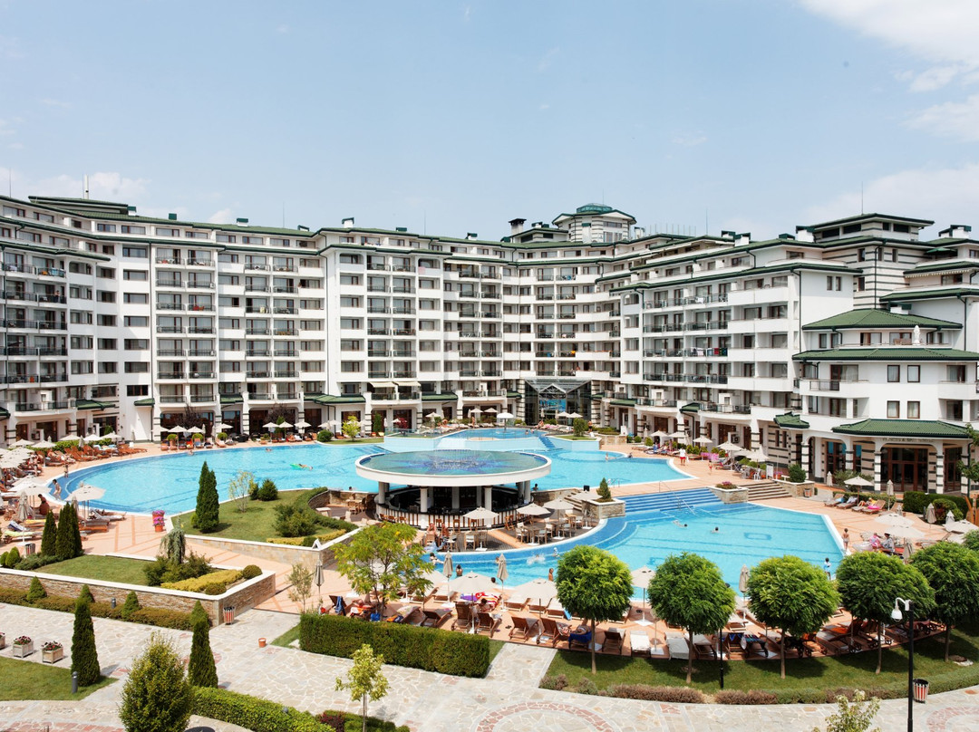 Emerald Beach Resort & Spa