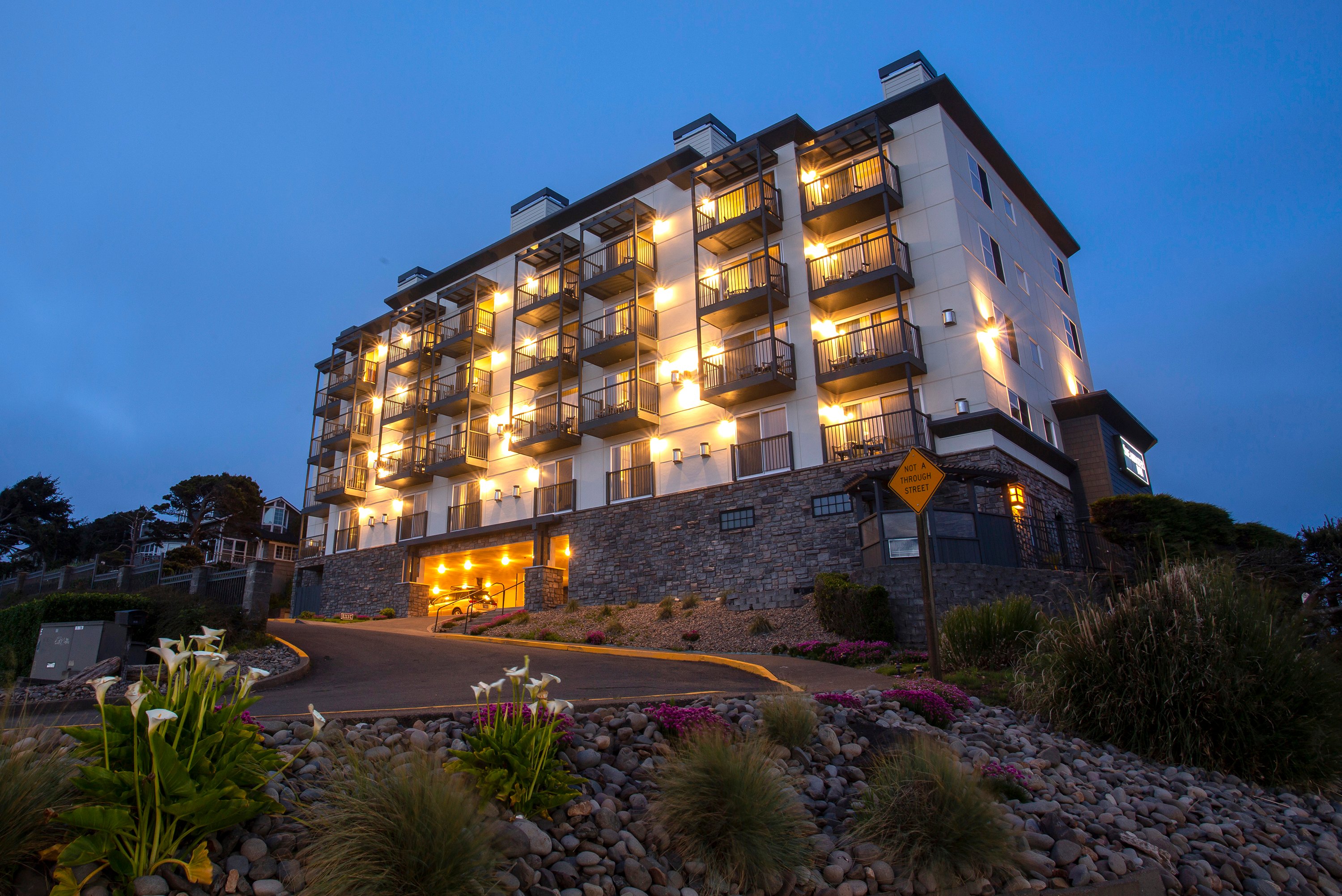 Shearwater Inn-官方