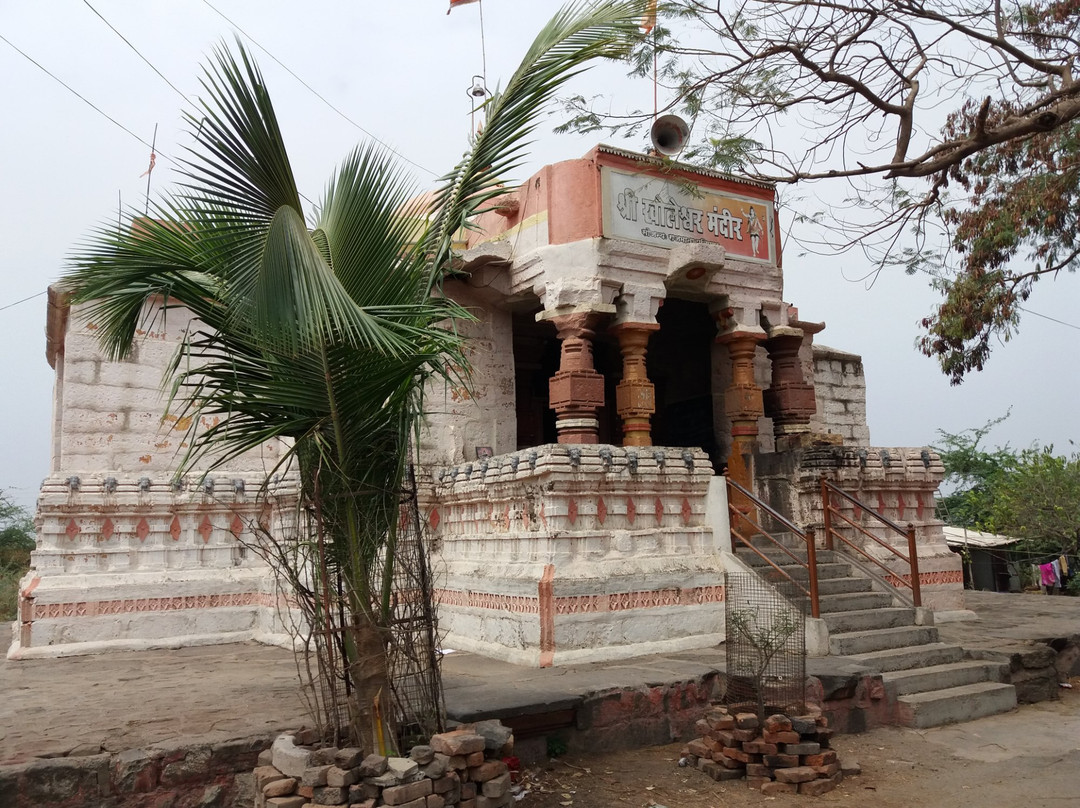 Kholeshwar Temple景点图片