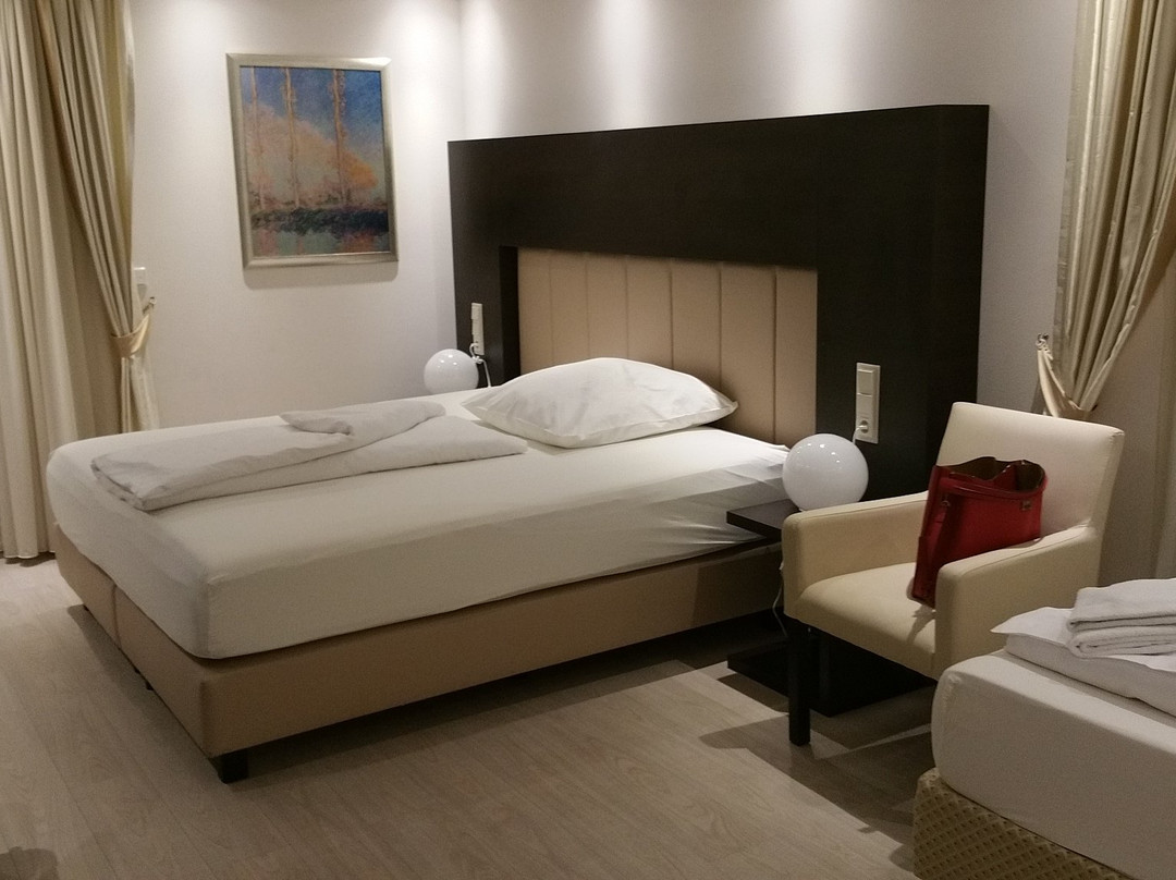 Kristallhotel Fettehenne