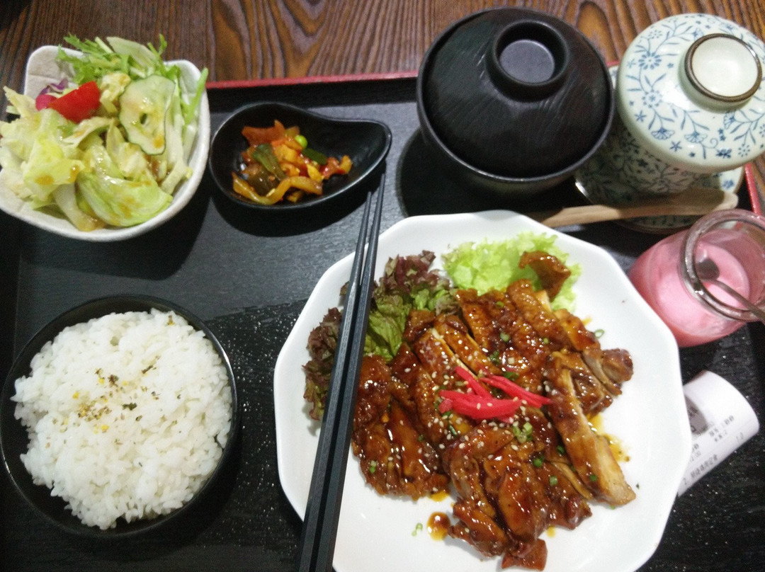 Sushi cafe