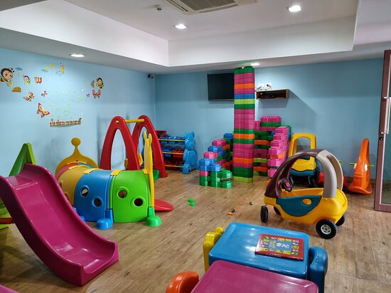 普拉纳南达度假酒店主图