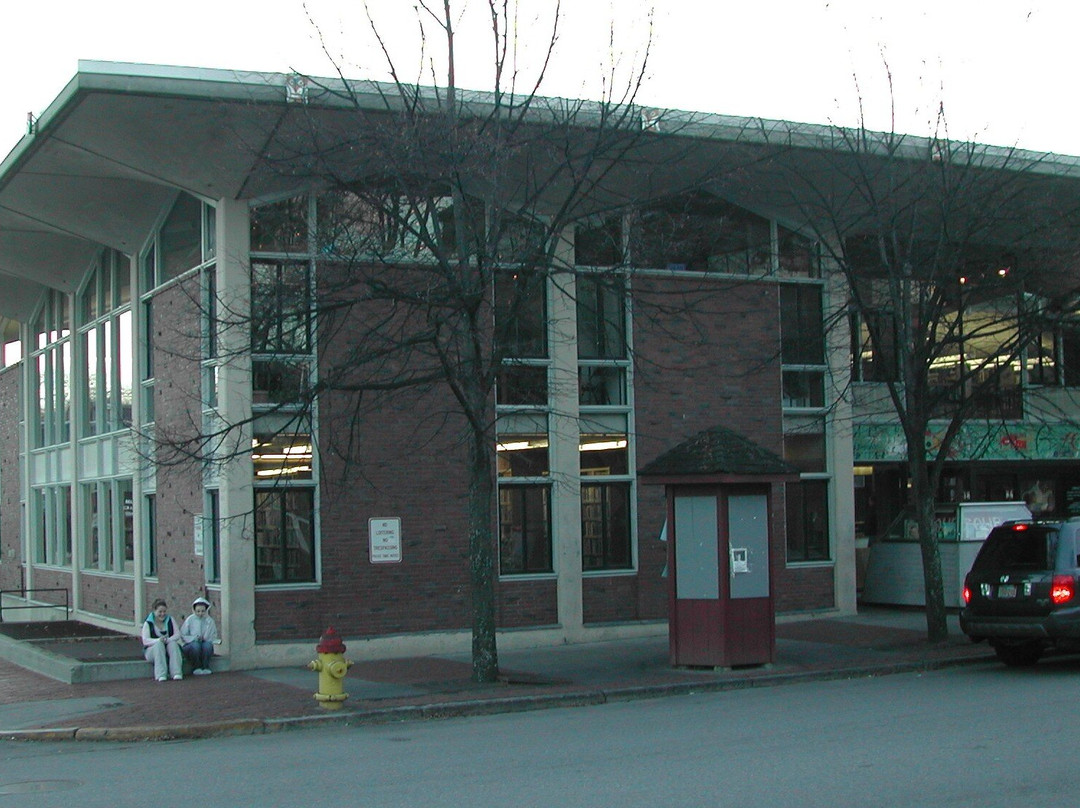 Fitchburg Public Library