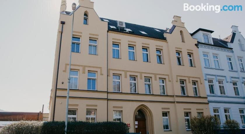 Apartmanovy dum Kolej Jinak - dostupne ubytovani v Usti nejen pro studenty