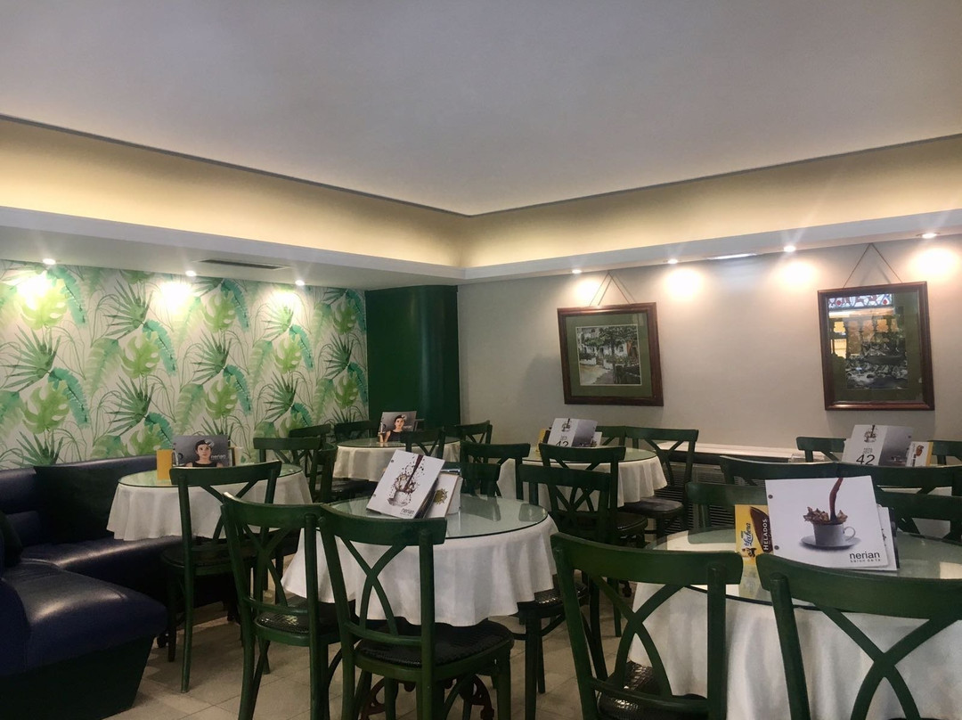 Salon de Te Nerian