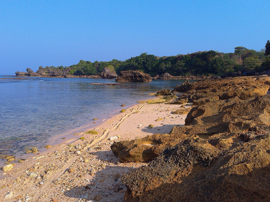 Cabongaoan Beach景点图片