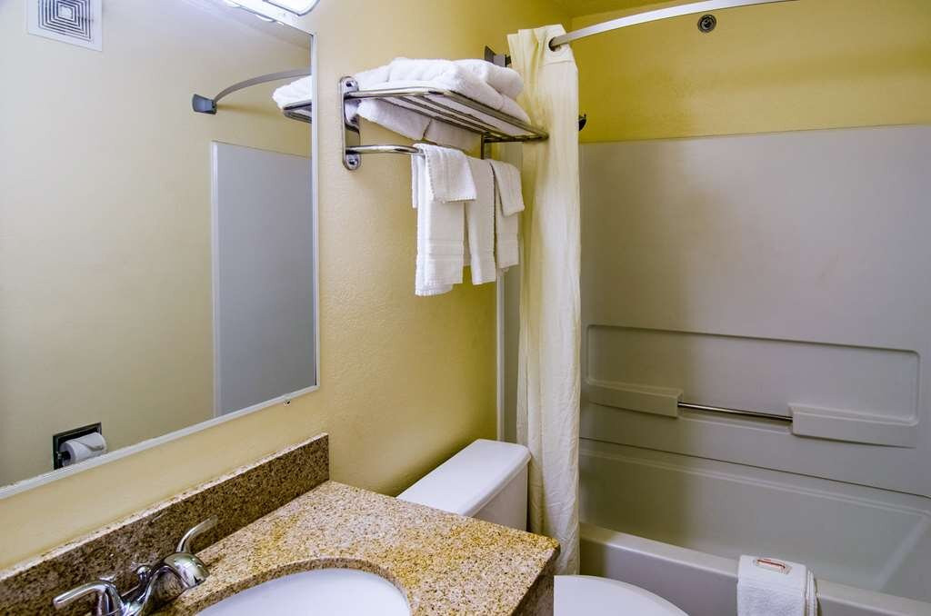 Motel 6 Montoursville, PA主图