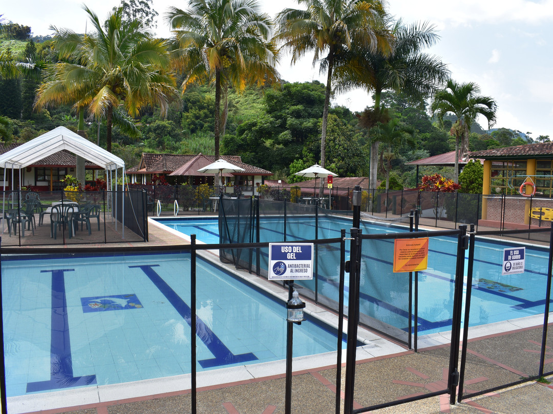 Amigos Del Campo主图