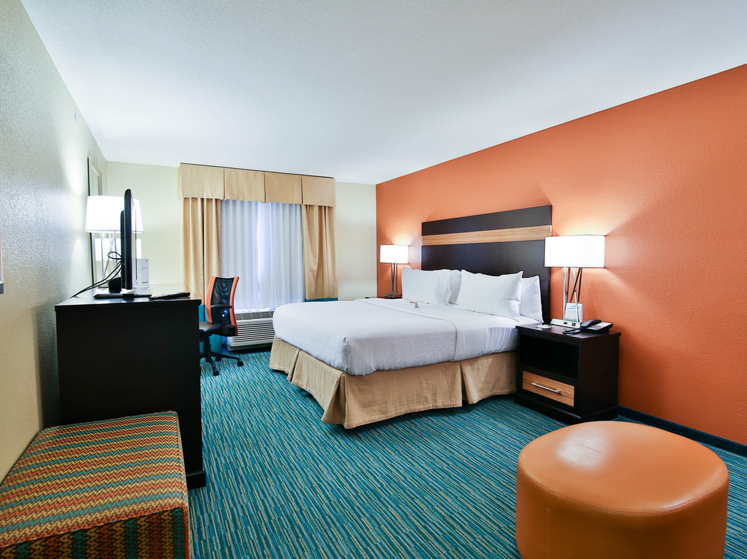 Holiday Inn Bismarck by IHG主图