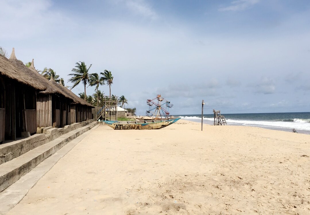 Atican Beach景点图片
