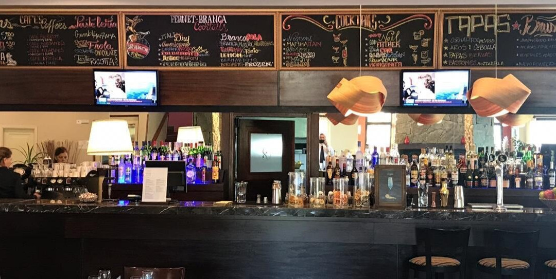 Pierrot Bistró Lobby Bar