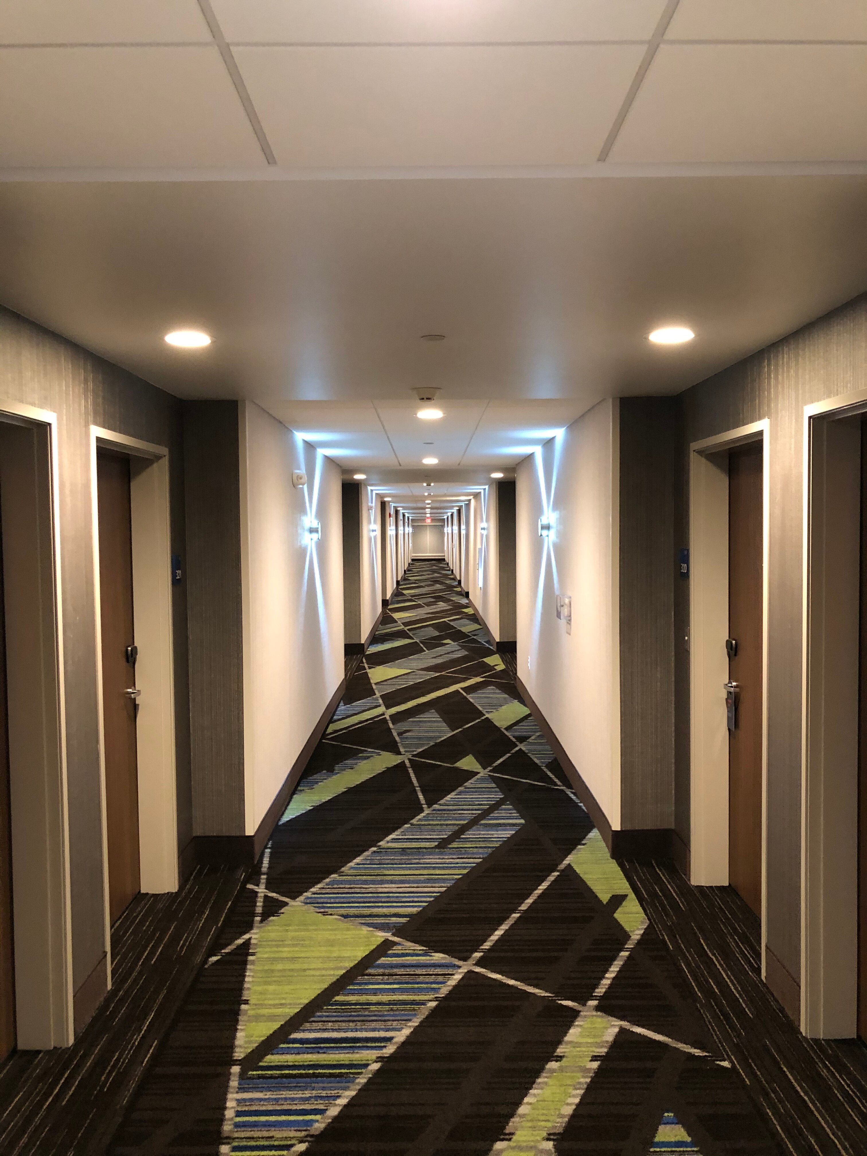 Holiday Inn Express & Suites Elkhorn - Lake Geneva Area By IHG-浴室