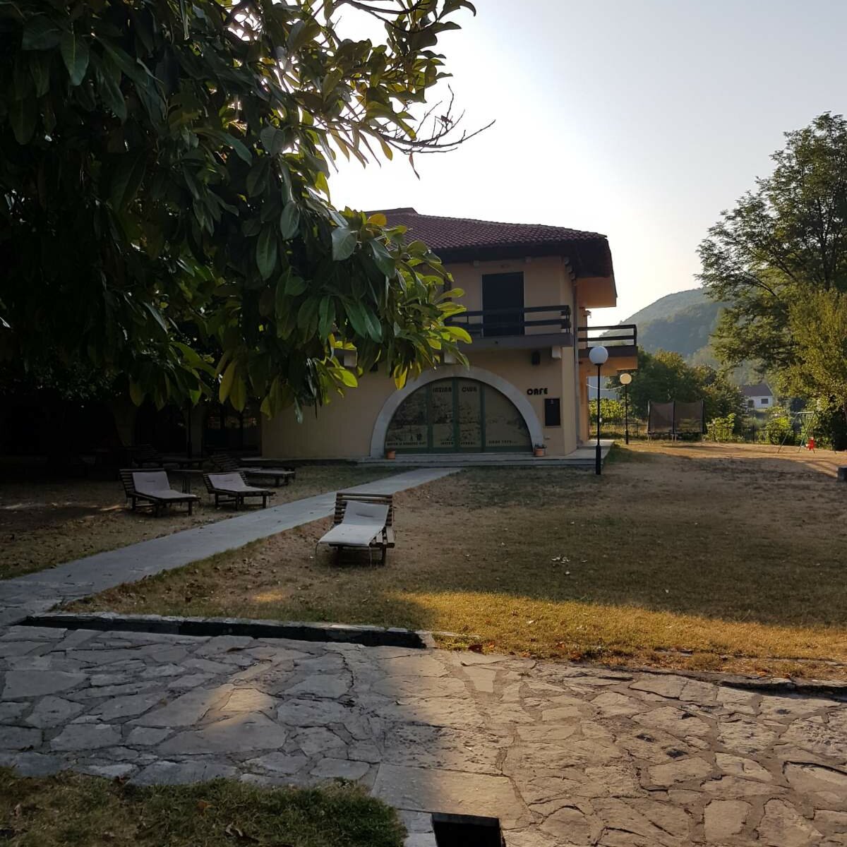 Jazina Club 1972-portrait