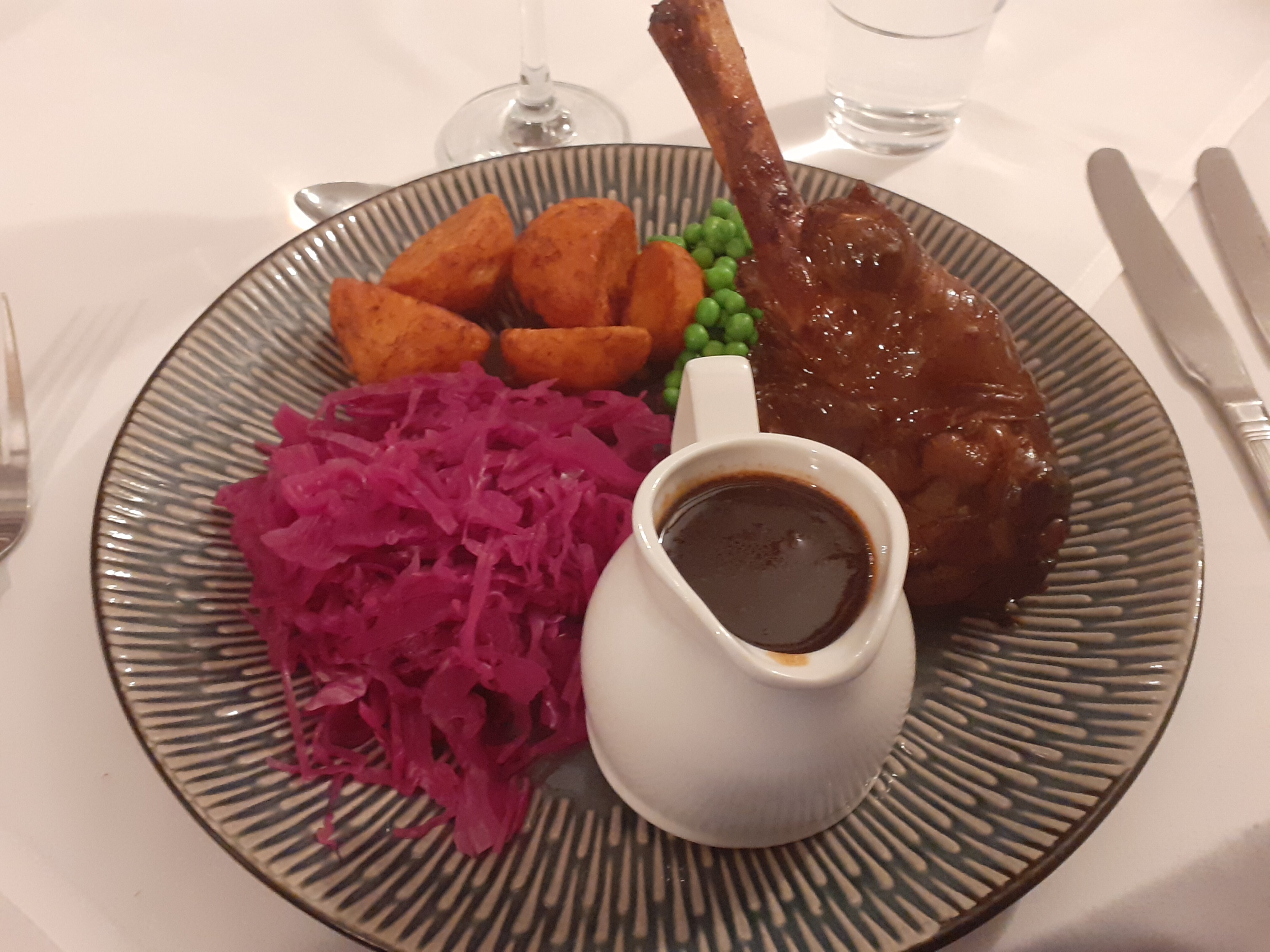 The Crown Hotel-餐饮