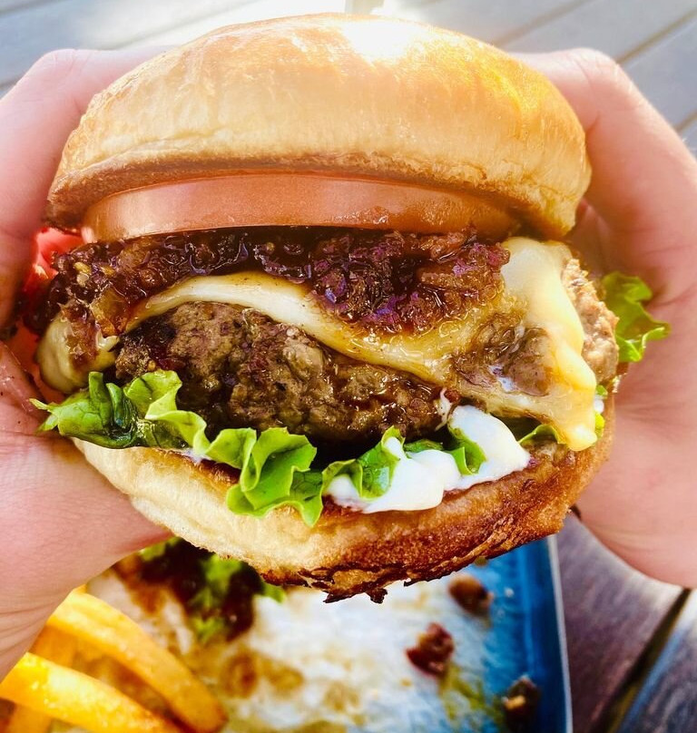 Pinheads & Alley's Alehouse-Fishers必去景点