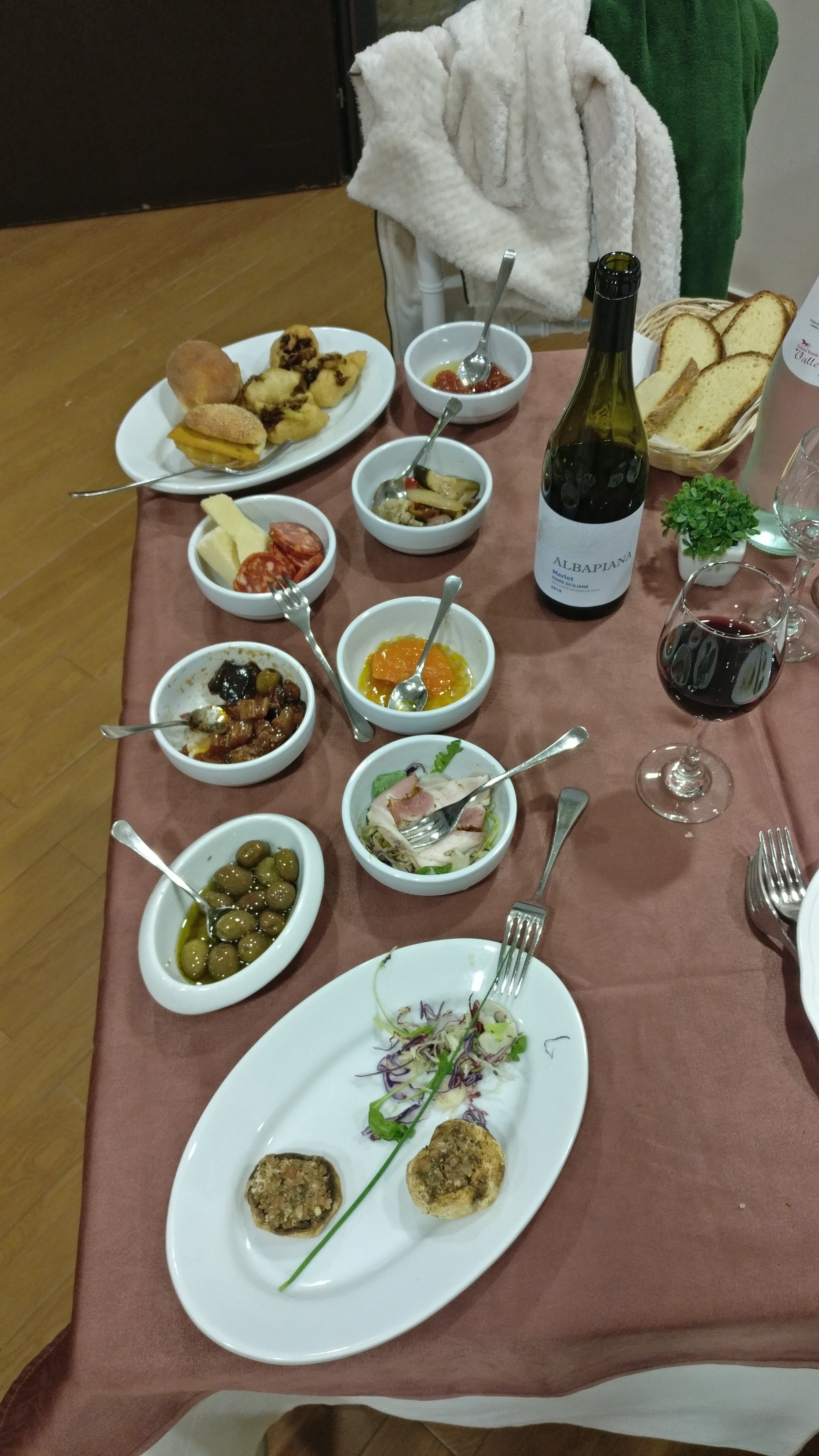 Valle Himara-餐饮