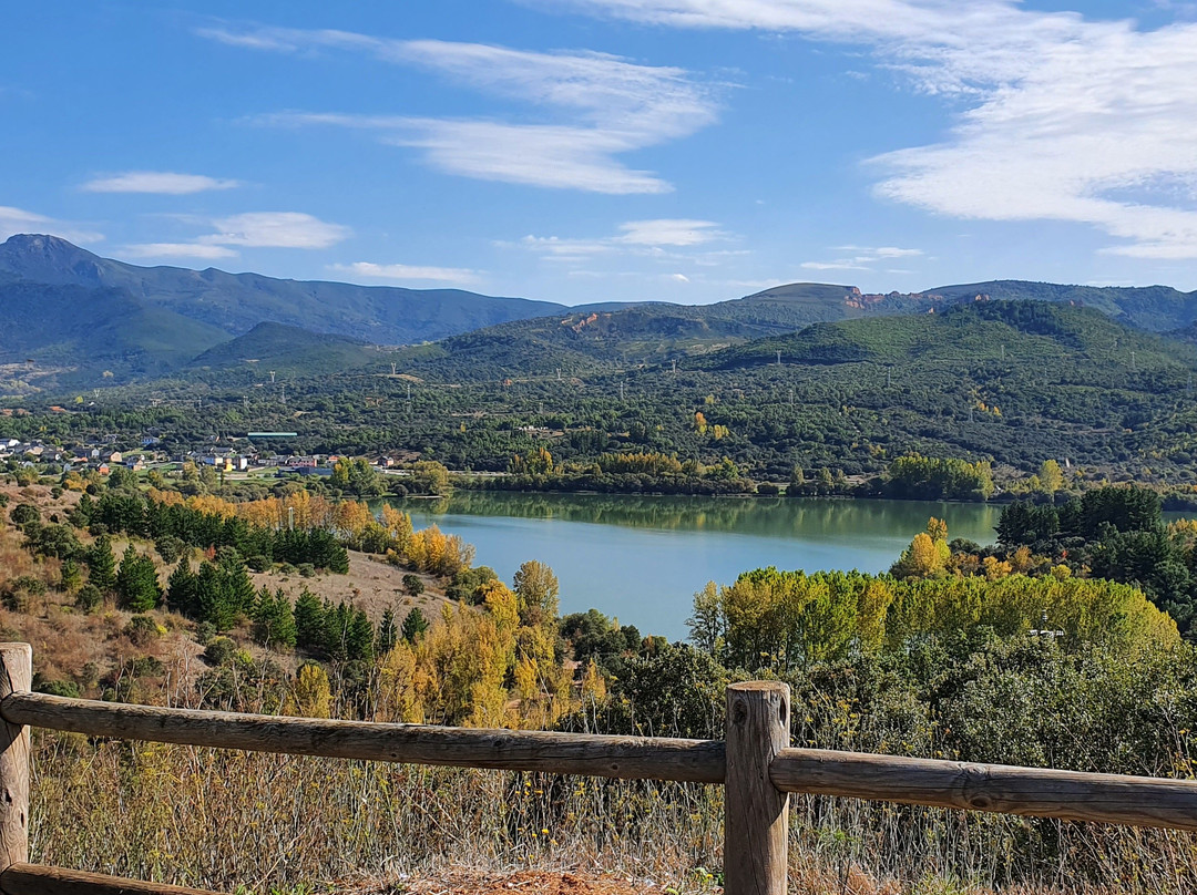 Lago de Carucedo景点图片