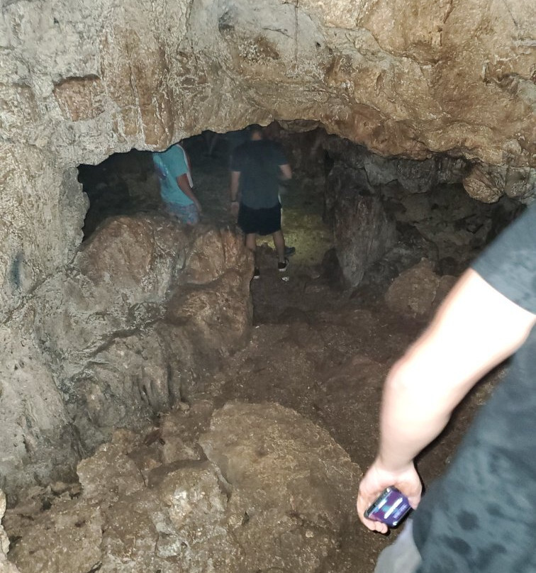 Pagat Cave-关岛必去景点