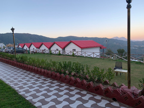 Resort Extreme Village主图