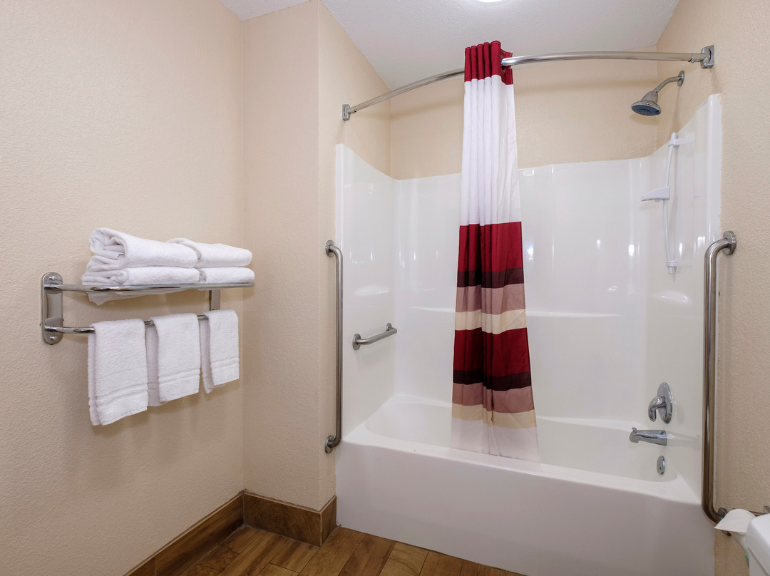 Red Roof Inn Columbus, MS主图