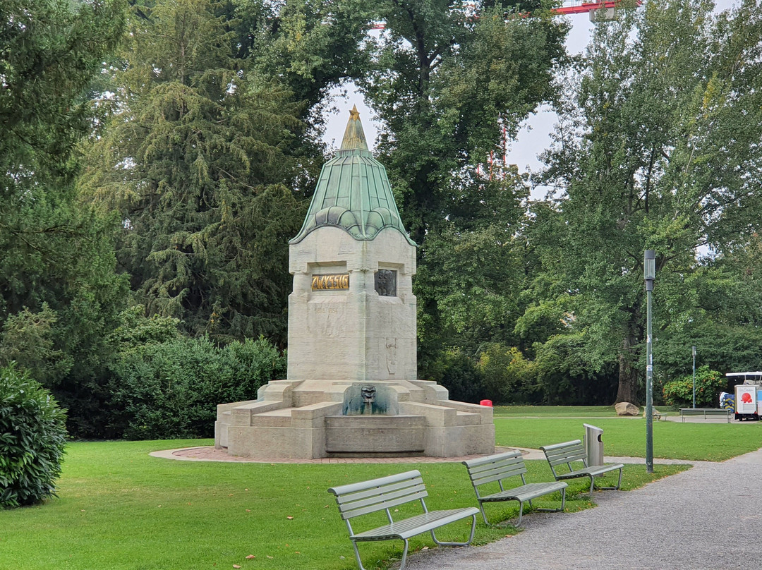 Parkanlage Zuerihorn-苏黎世必去景点