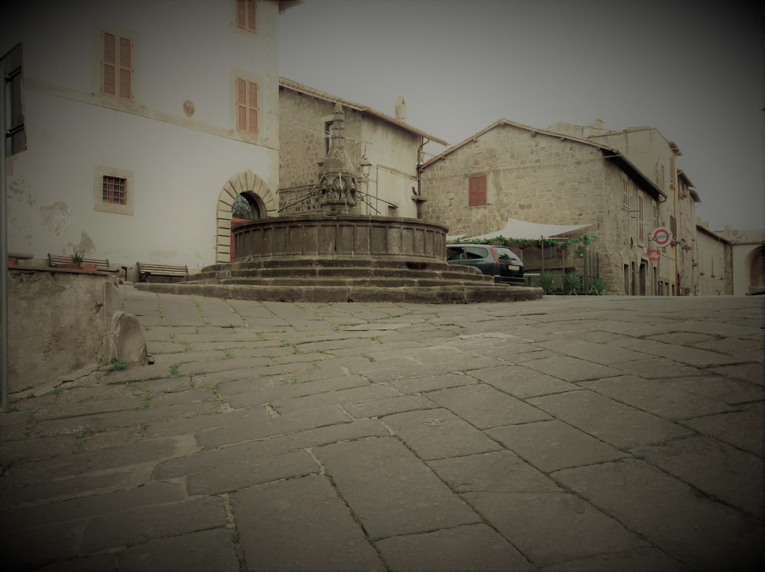 Fontana del Piano景点图片