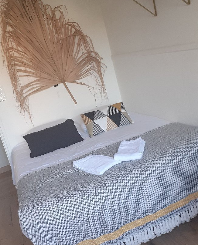 Single Fin Hotel & Lodge主图