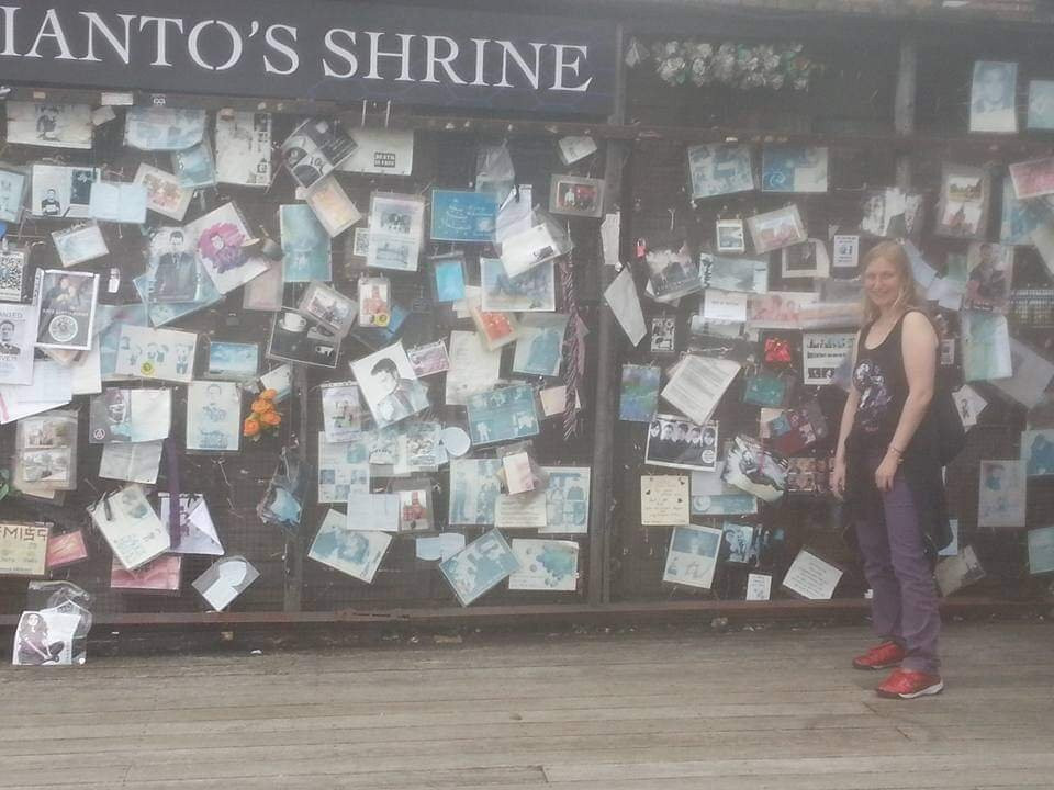 Ianto's Shrine-卡迪夫必去景点