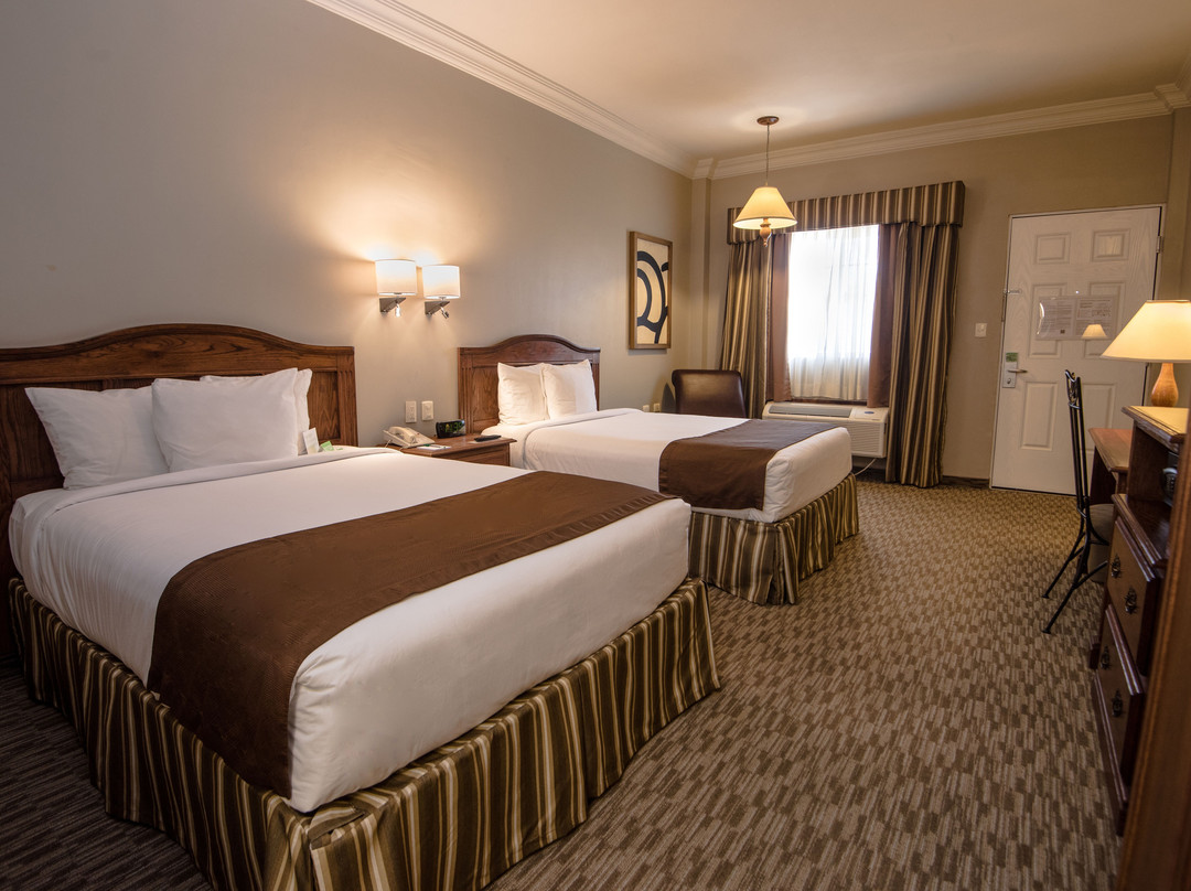 Hotel Fresno Galerias主图