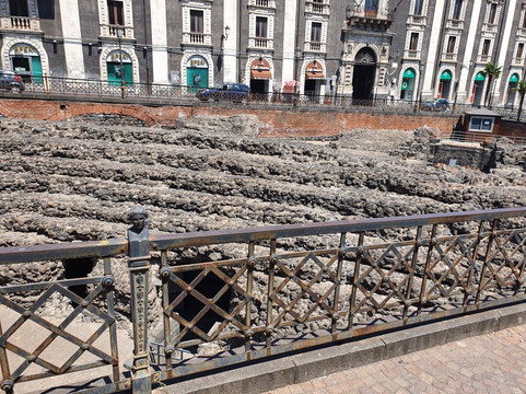 Katane Live-卡塔尼亚必去景点