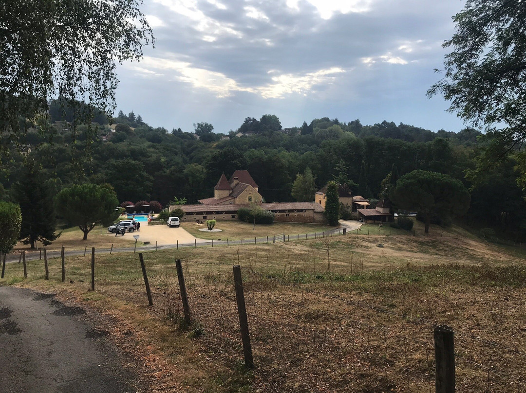 Chambres d'hotes Les Peyrouses主图