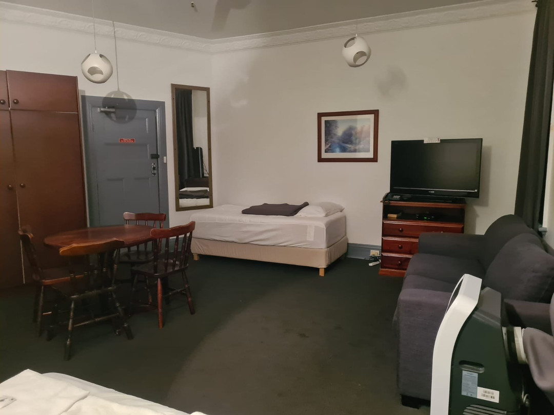 The Dunkirk Hotel主图