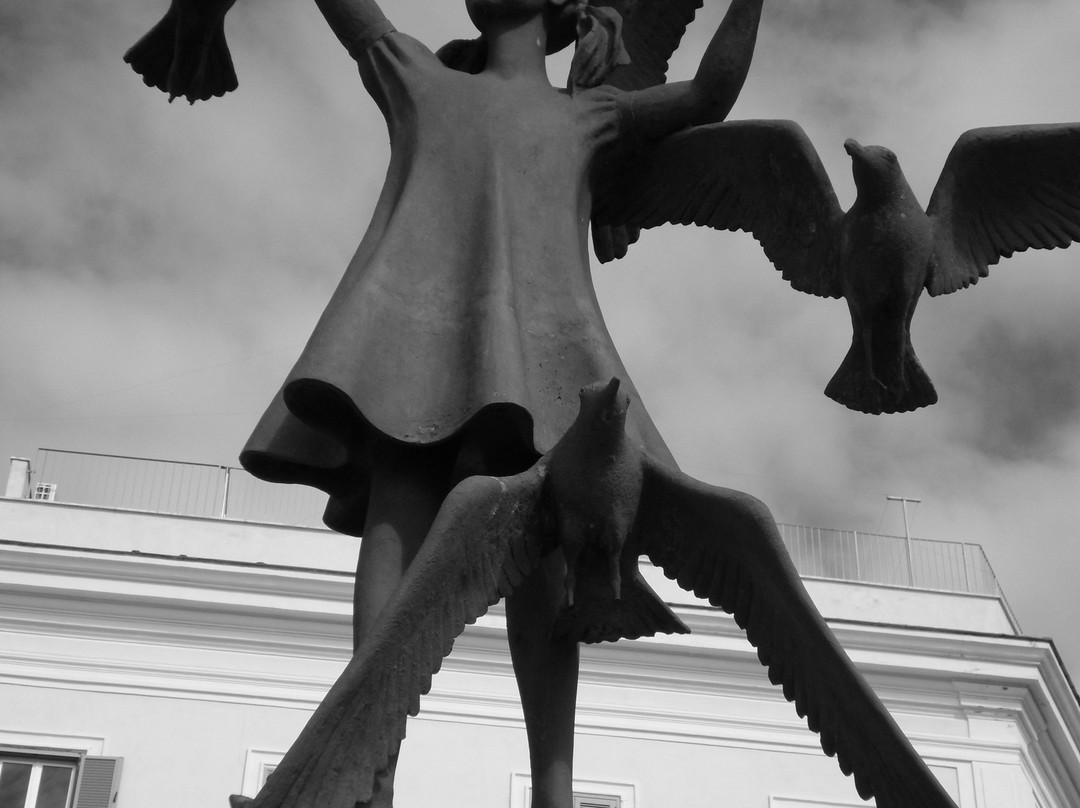 Monumento ad Angelita di Anzio-安济奥必去景点