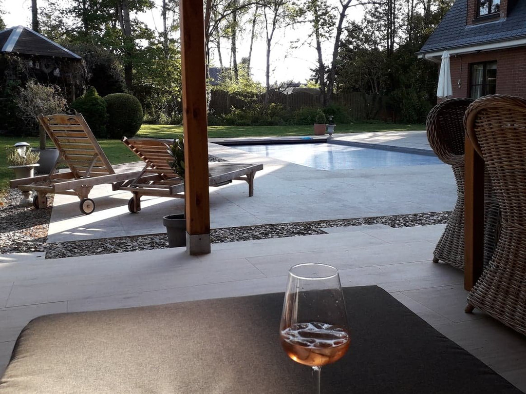 Villa Sparadis主图