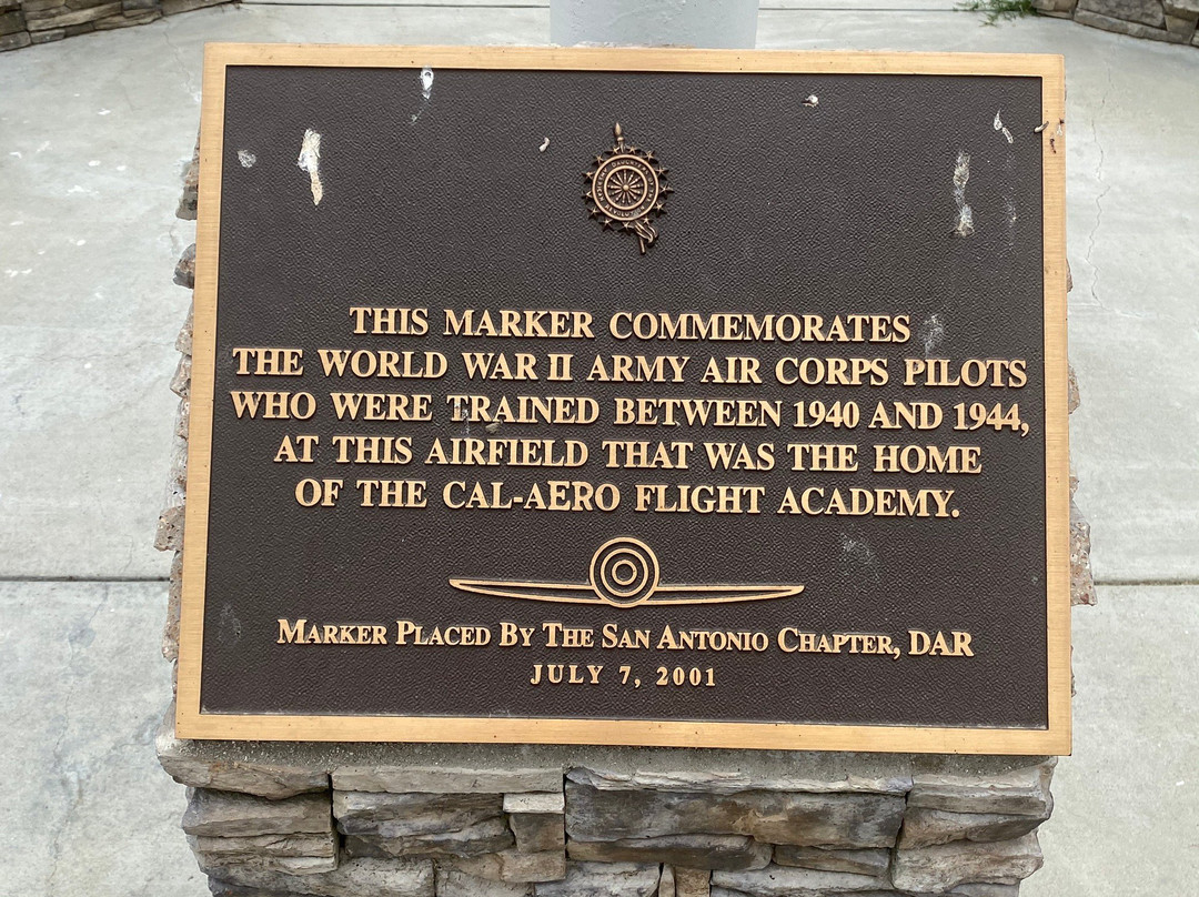 飞机名人堂博物馆-奇诺必去景点