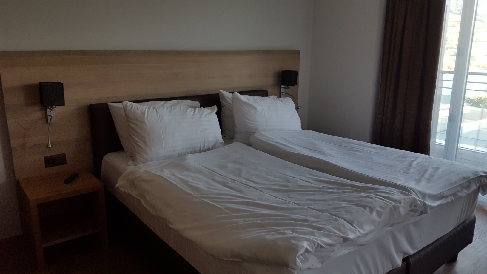 Hostellerie le Vignier-官方