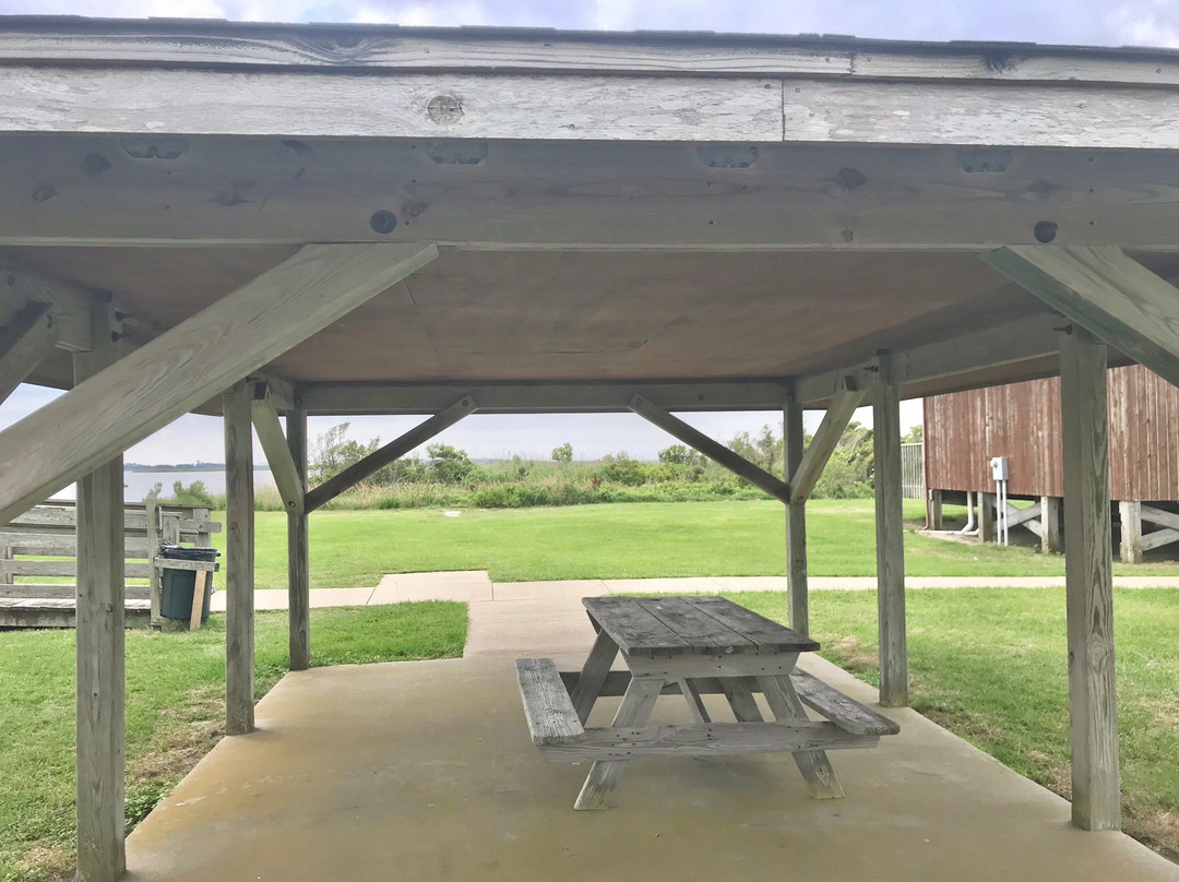 Melvin R Daniels Bridge-纳格斯海德必去景点