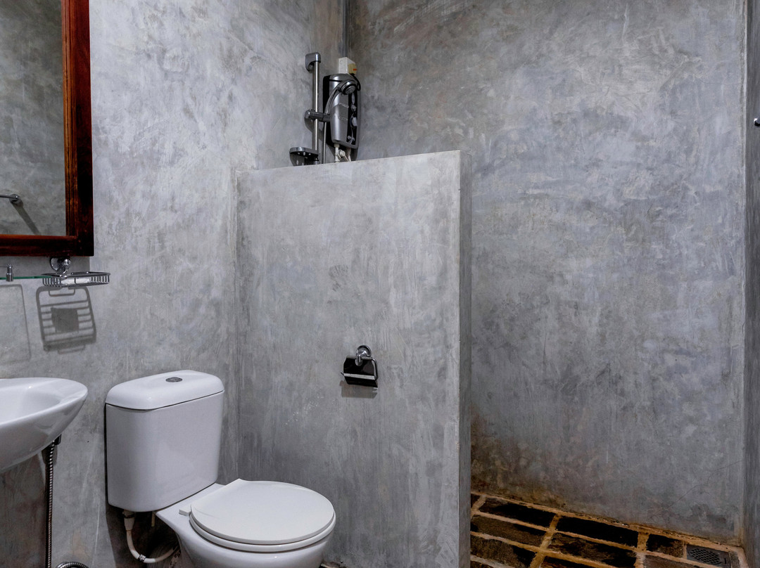 帕瓦纳度假酒店主图