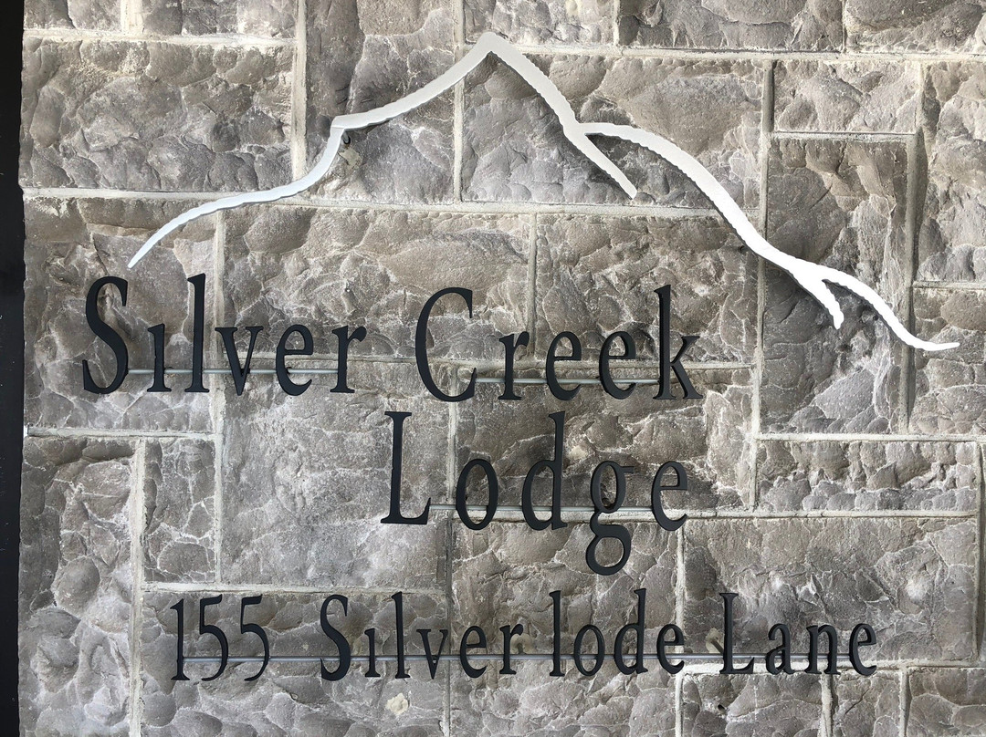 Silver Creek Lodge主图