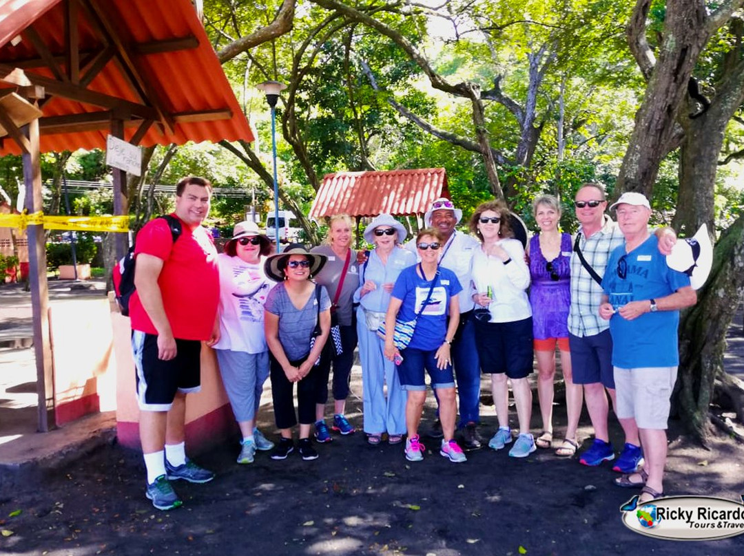 Ricky Ricardo Tours & Travels-彭塔雷纳斯必去景点