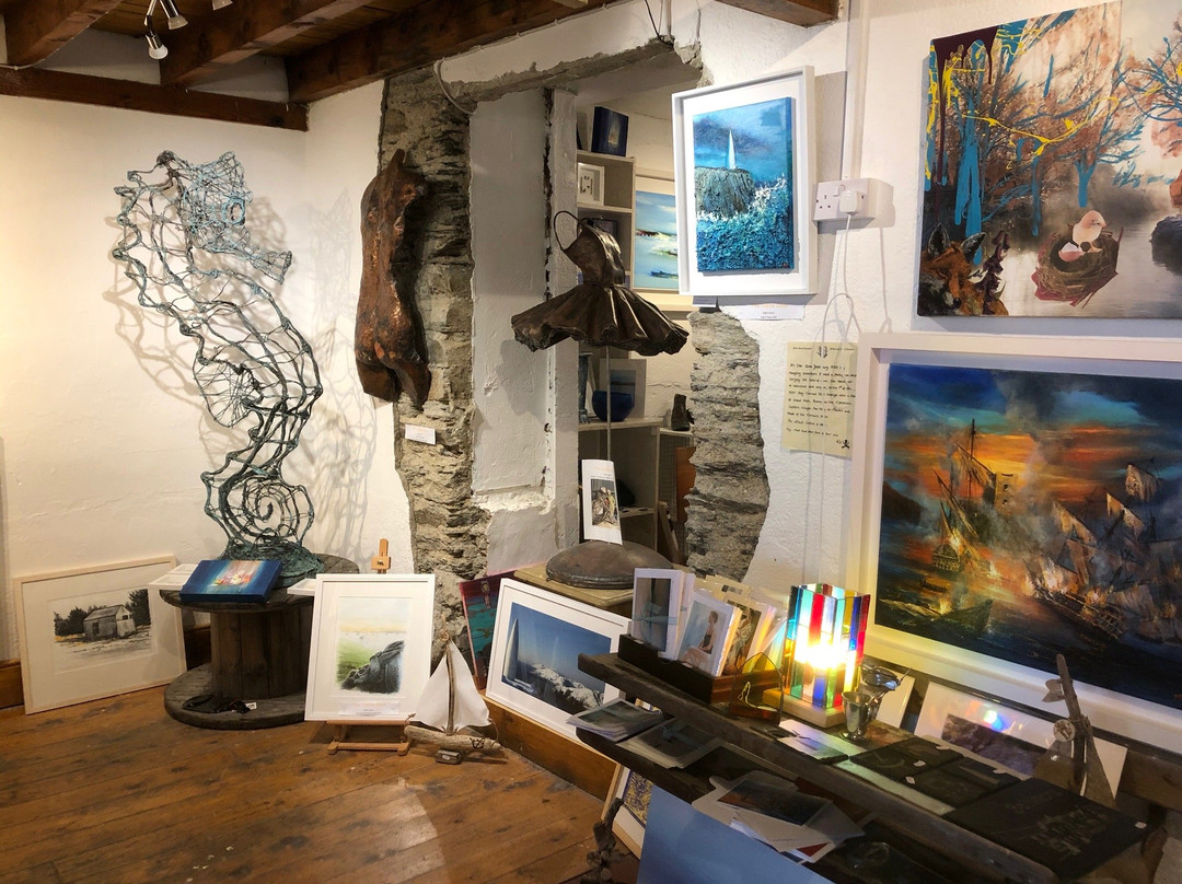The Yellow Door Gallery & Gifts-Baltimore必去景点
